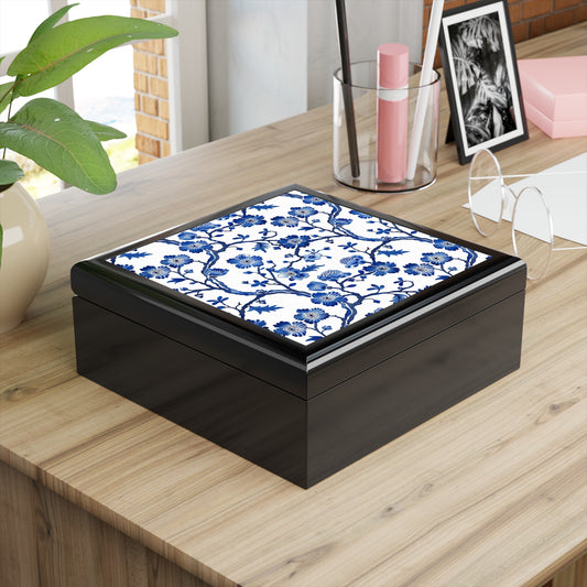 Elegant Floral Jewelry Box